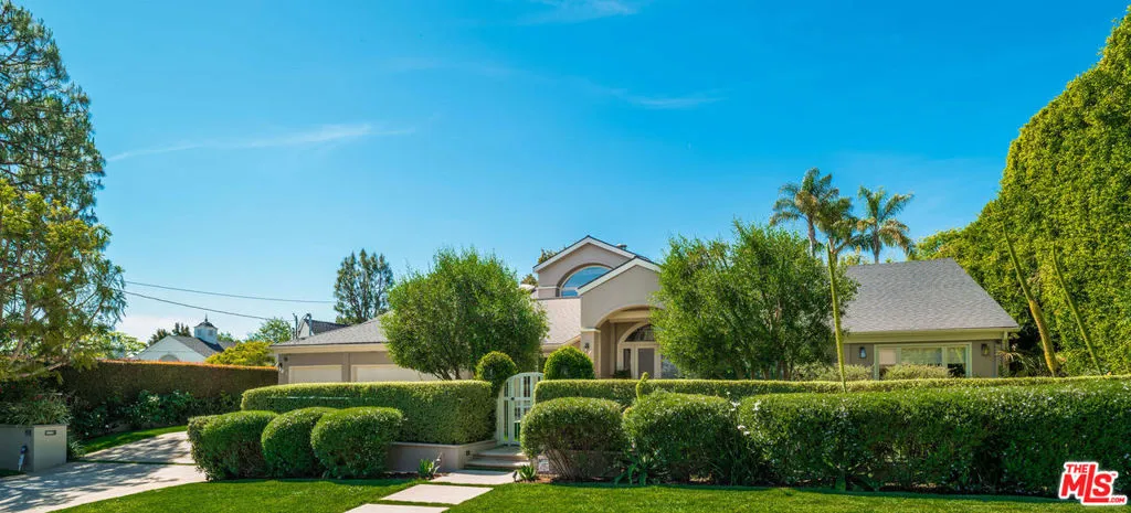 545 Amalfi Drive, Pacific Palisades, California 90272