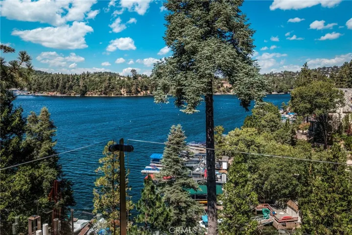 348 John Muir Road, Lake Arrowhead, California 92352