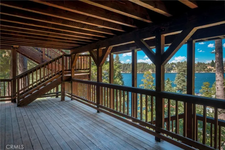 348 John Muir Road, Lake Arrowhead, California 92352