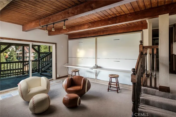 348 John Muir Road, Lake Arrowhead, California 92352