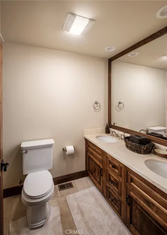 348 John Muir Road, Lake Arrowhead, California 92352
