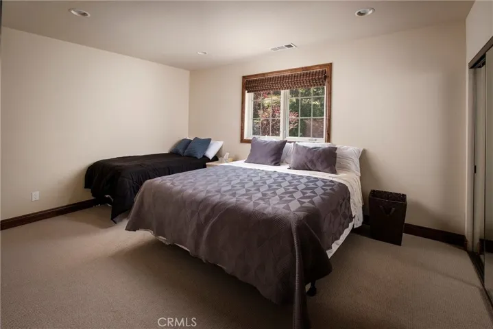 348 John Muir Road, Lake Arrowhead, California 92352