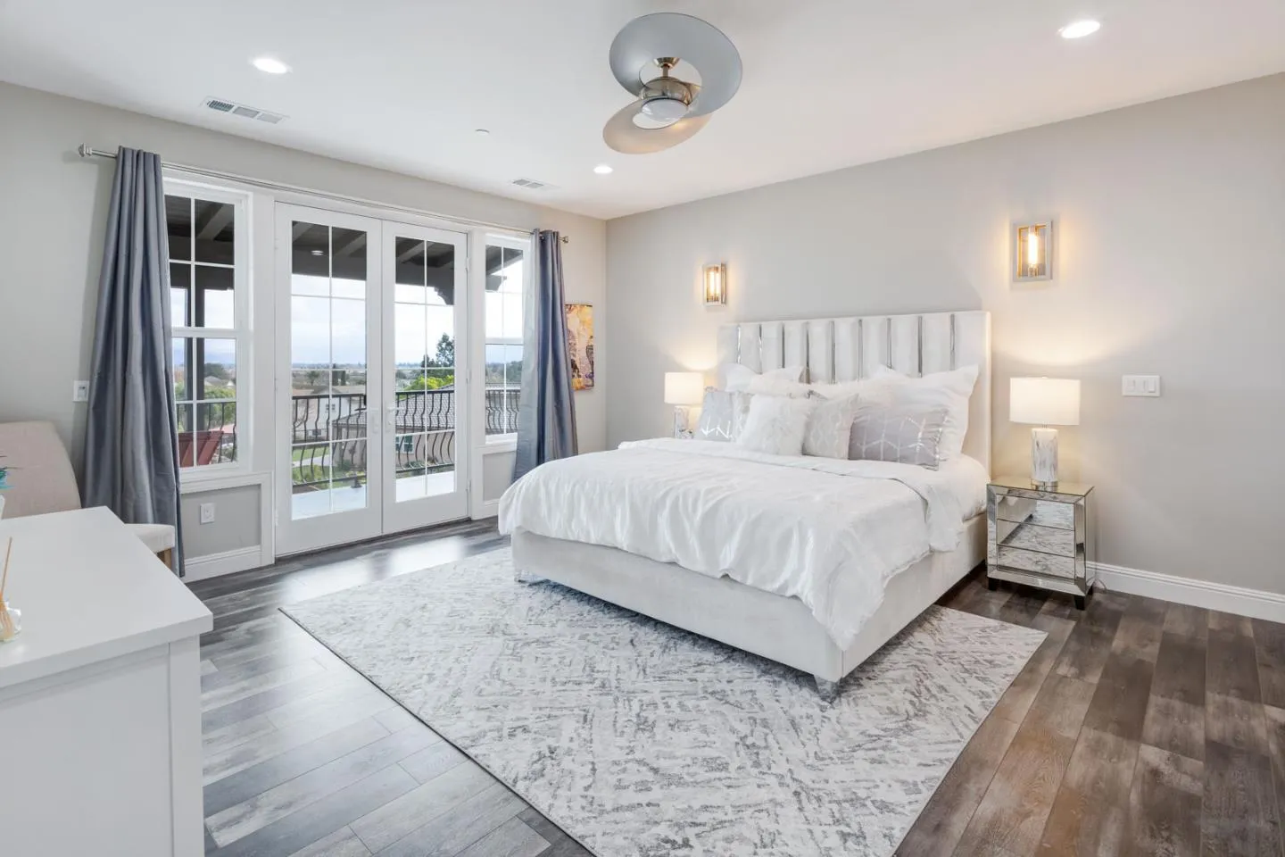 , Gilroy, California 95020 home-pic-22