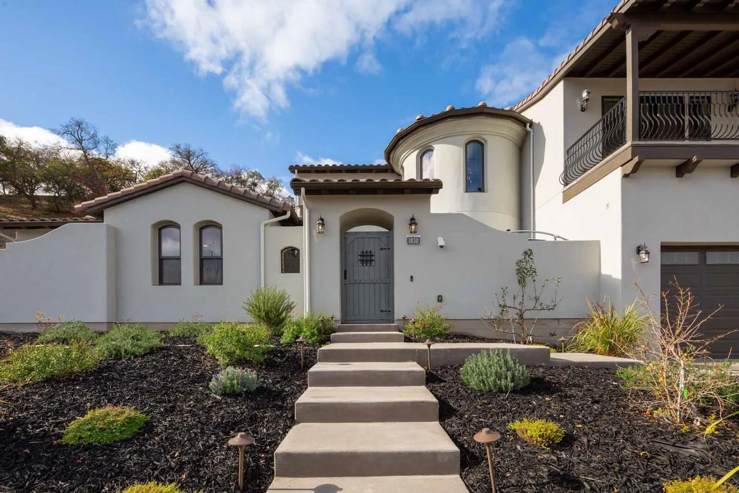 , Gilroy, California 95020 home-pic-0