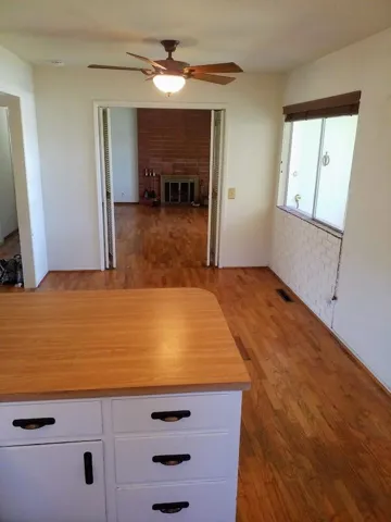 255 Sinex Avenue, Pacific Grove, California 93950