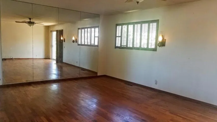 255 Sinex Avenue, Pacific Grove, California 93950