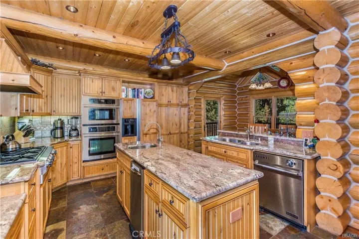 1947 Shady Lane, Big Bear City, California 92314
