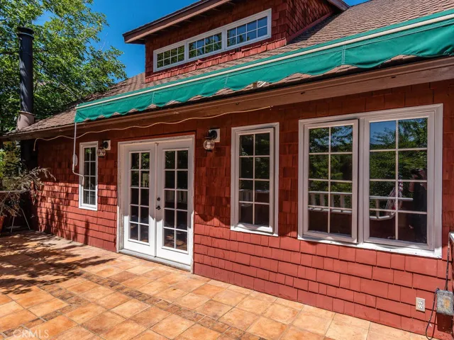 Deck off the Living/Family Room