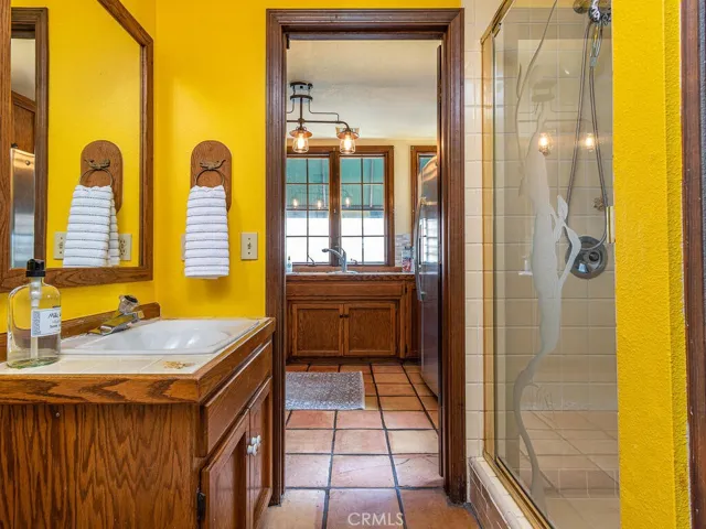 Main-Level Bathroom