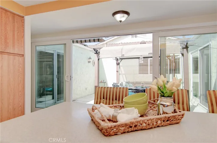 This home truly has "walls of glass."