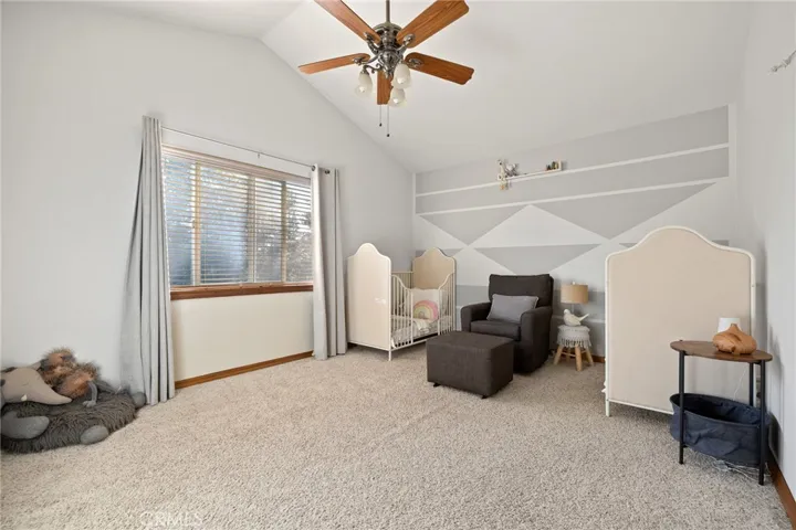 31367 Lightfoot Way, Running Springs, California 92382