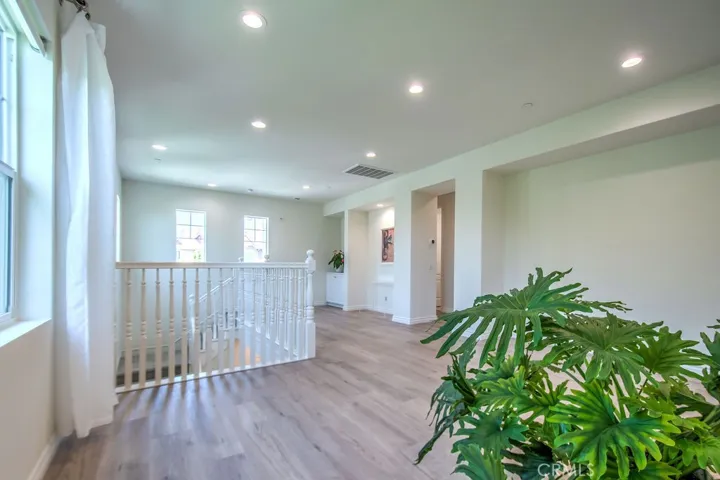 4 Willow Way, Lake Forest, California 92630