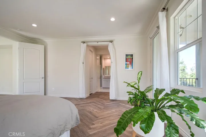4 Willow Way, Lake Forest, California 92630