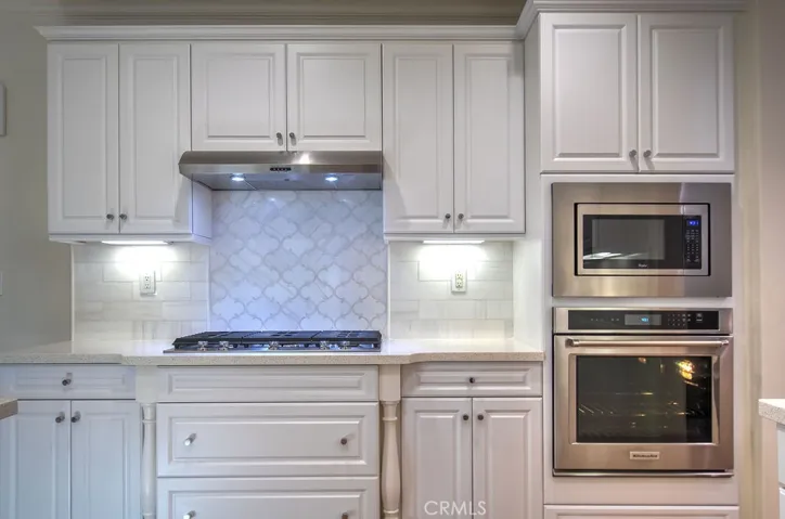 4 Willow Way, Lake Forest, California 92630