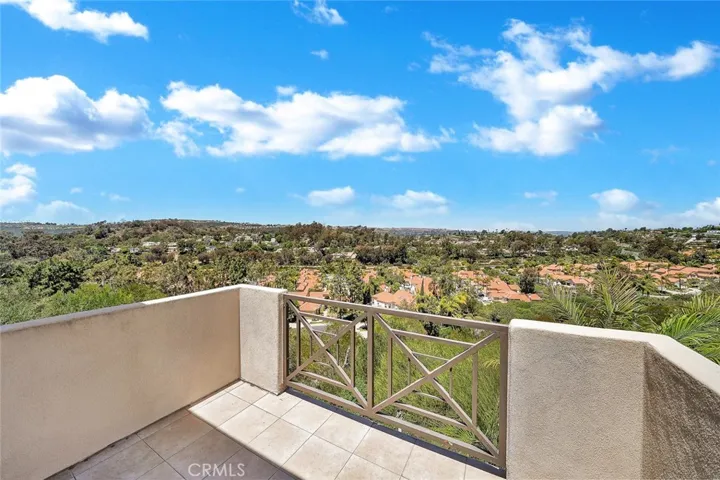 Balcony facing the hills.