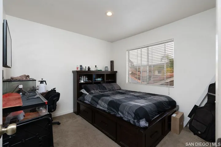 2523 Royal Saint James Dr, El Cajon, California 92019