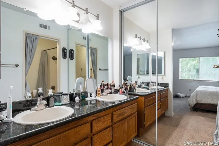 2523 Royal Saint James Dr, El Cajon, California 92019