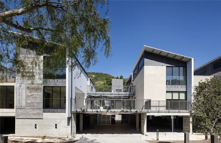 20412 Laguna Canyon Road Unit 200, Laguna Beach, California 92651
