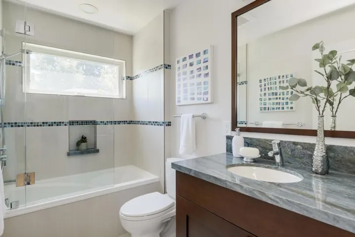 989 Lane Avenue, Mountain View, California 94040