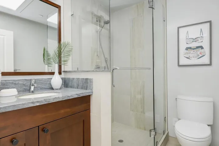 989 Lane Avenue, Mountain View, California 94040
