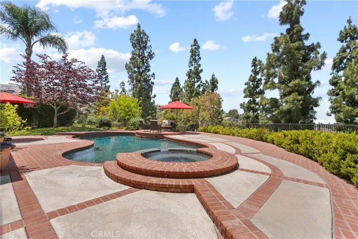 506 S Golden Sky Lane, Anaheim Hills, California 92807