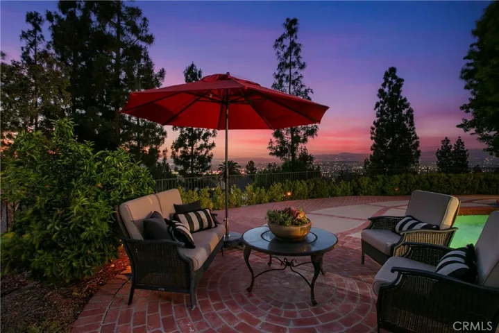 506 S Golden Sky Lane, Anaheim Hills, California 92807