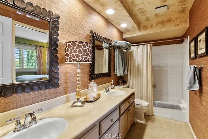 506 S Golden Sky Lane, Anaheim Hills, California 92807