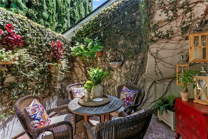 506 S Golden Sky Lane, Anaheim Hills, California 92807