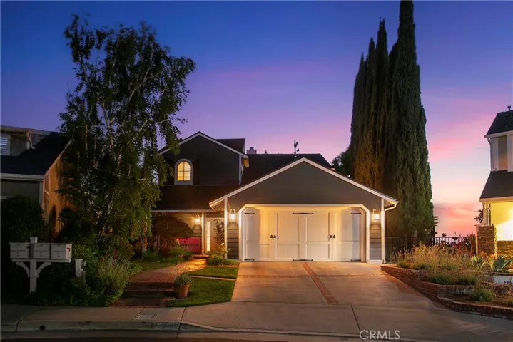 506 S Golden Sky Lane, Anaheim Hills, California 92807