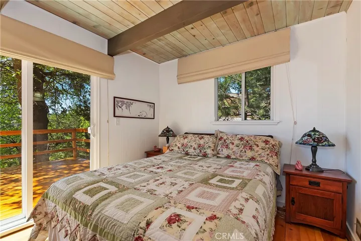 27586 West Shore Road, Lake Arrowhead, California 92352