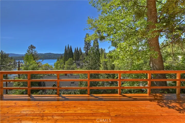 27586 West Shore Road, Lake Arrowhead, California 92352
