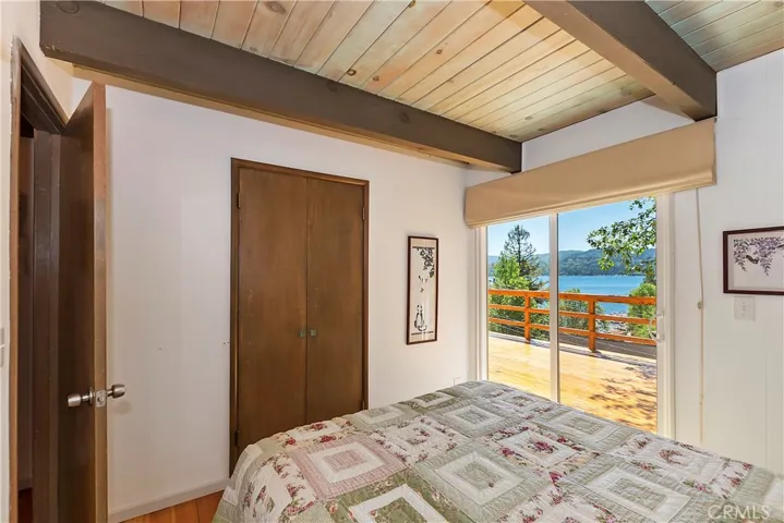 27586 West Shore Road, Lake Arrowhead, California 92352