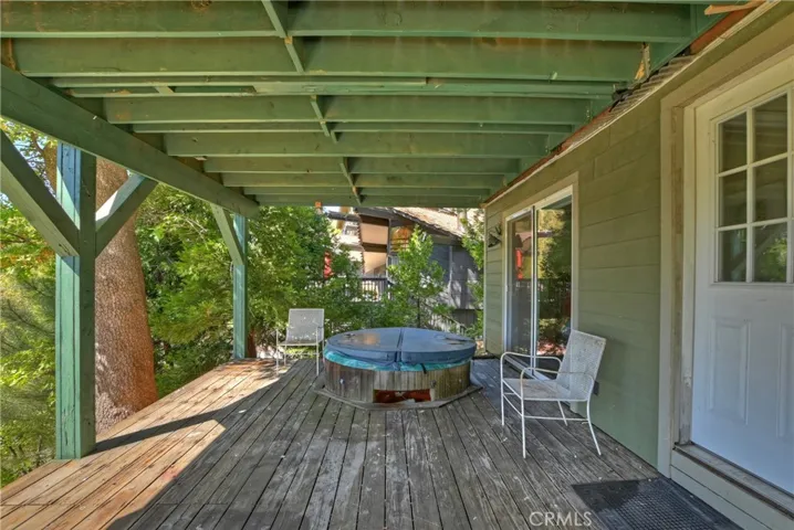 27586 West Shore Road, Lake Arrowhead, California 92352