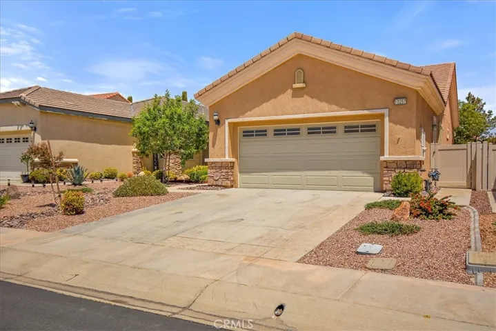 10257 Wascana Lane, Apple Valley, California 92308