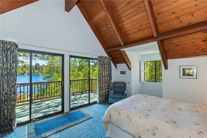 27649 West Shore Rd, Lake Arrowhead, California 92352