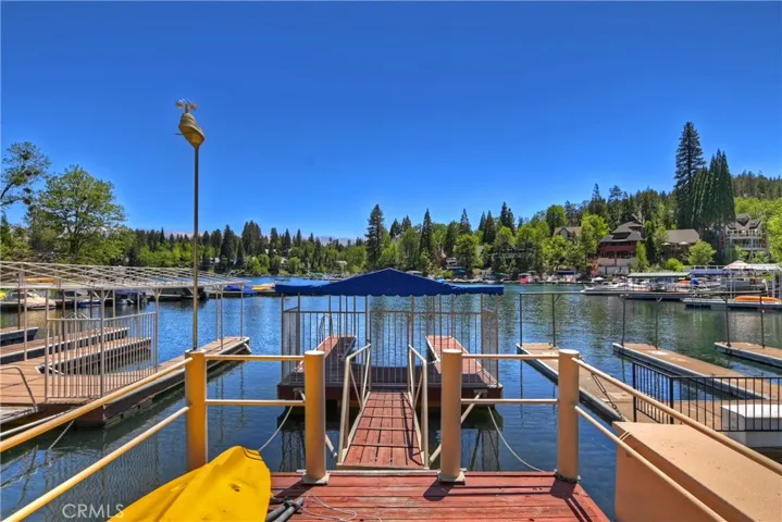 27649 West Shore Rd, Lake Arrowhead, California 92352