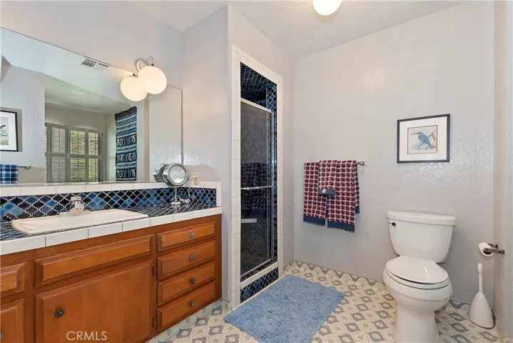 27649 West Shore Rd, Lake Arrowhead, California 92352