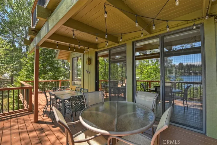 27649 West Shore Rd, Lake Arrowhead, California 92352