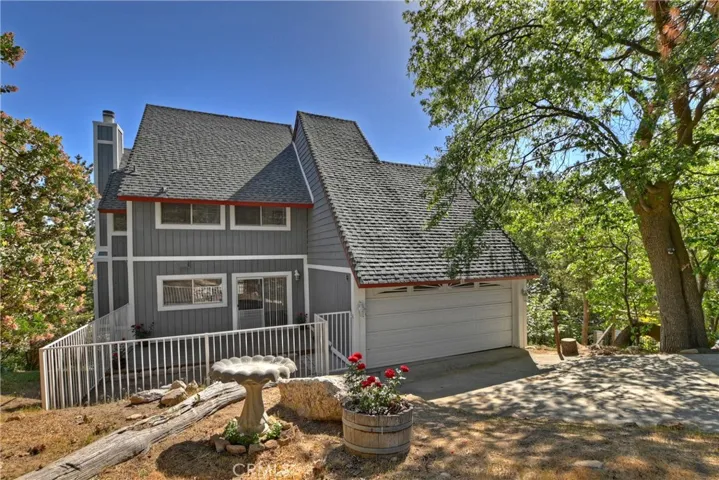 1284 W Cortina Drive, Lake Arrowhead, California 92352