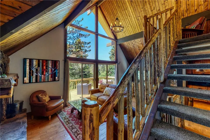 153 Grizzly Road, Lake Arrowhead, California 92352