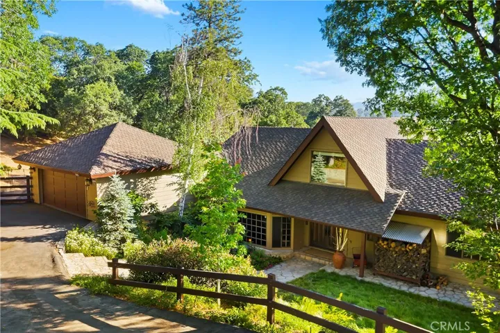 1610 Lupin Road, Lake Arrowhead, California 92352
