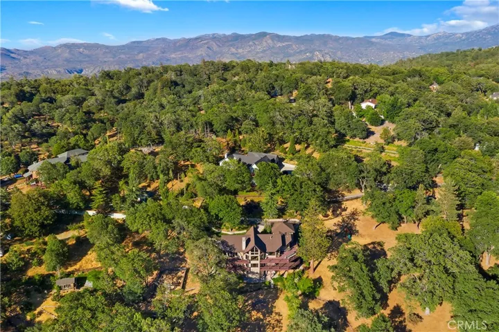 1610 Lupin Road, Lake Arrowhead, California 92352