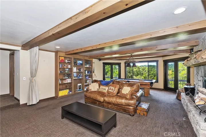 1610 Lupin Road, Lake Arrowhead, California 92352
