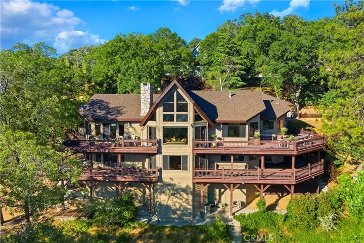 1610 Lupin Road, Lake Arrowhead, California 92352
