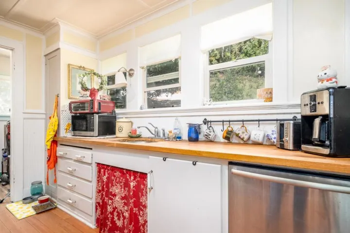 19046 Overlook Road, Los Gatos, California 95030