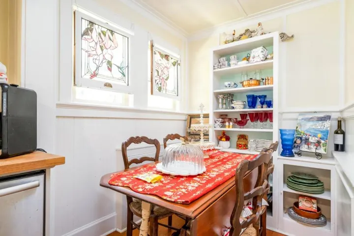 19046 Overlook Road, Los Gatos, California 95030