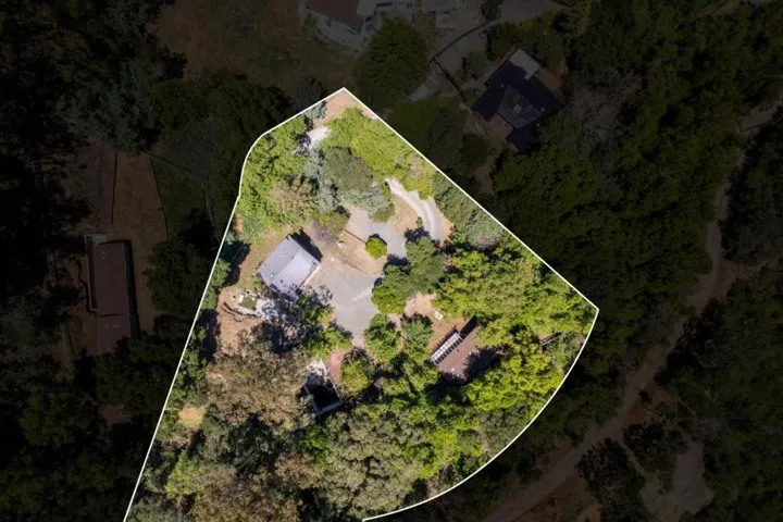19046 Overlook Road, Los Gatos, California 95030