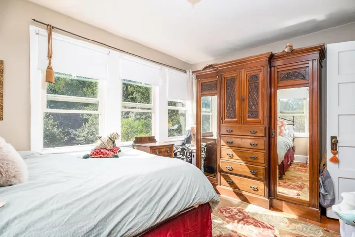 19046 Overlook Road, Los Gatos, California 95030
