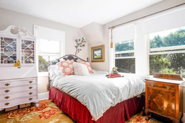 19046 Overlook Road, Los Gatos, California 95030
