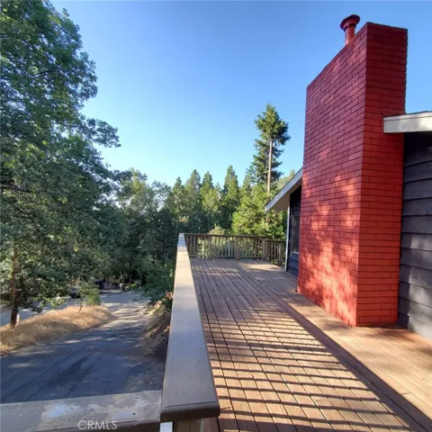 719 Ashlar Drive, Crestline, California 92325